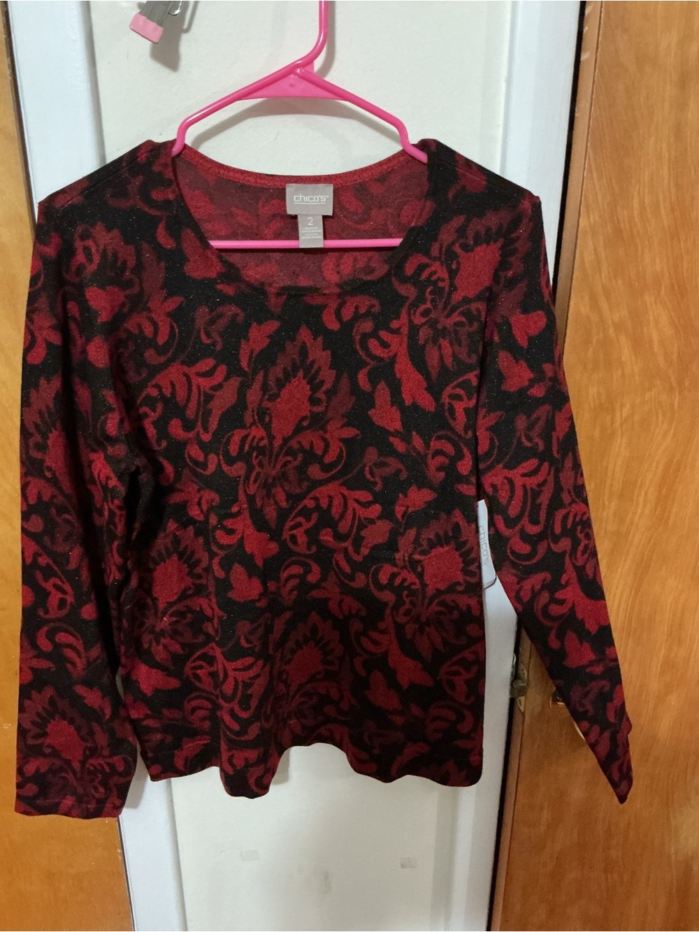 Chico's Black & Red Damask Long Sleeve Top